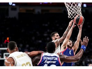 THY Euroleague: Anadolu Efes: 76 - Real Madrid: 60