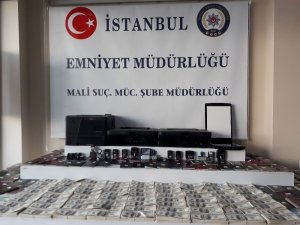 Sahte para operasyonunda ele geçirilenler emniyet müdürlüğünde sergilendi