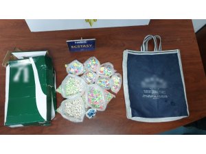 Adana’da uyuşturucu hap operasyonu