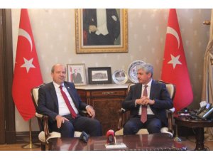 Başbakan Tatar’dan Vali Doğan ve Başkan Savaş’a ziyaret