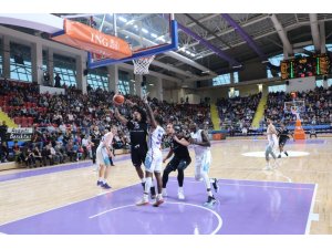 ING Bank Basketbol Süper Ligi: Afyon Belediyespor: 73 - Beşiktaş Sompo Sigorta: 68