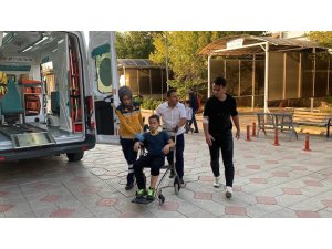 İki otomobil çarpıştı: 4 yaralı