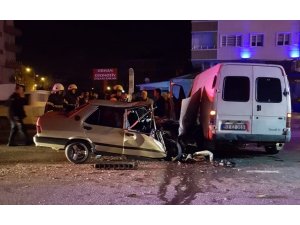 2 aracın karıştığı kazada 1 kişi yaralandı