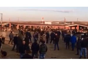 Ağrı’da, hayvan pazarında taşlı sopalı kavga