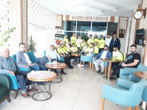 Protokol futbolcularla kahvaltıda buluştu