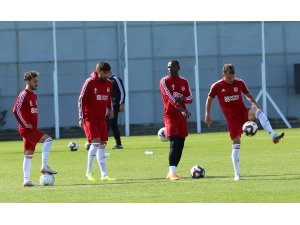 Sivasspor'da kupa mesaisi başladı