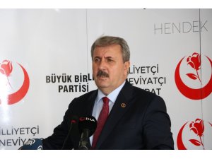 BBP Genel Başkanı Destici belediye başkanları toplantısına katıldı