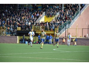 Özgüzeldere Spor evinde Mardin ekibine yenildi