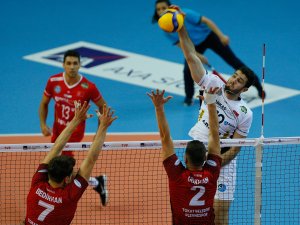 Voleybol: AXA Sigorta Efeler Ligi