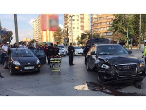 Konya’da iki otomobil çarpıştı: 3 yaralı