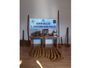 Konya'da kaçak kazı yapan 3 kişi yakalandı