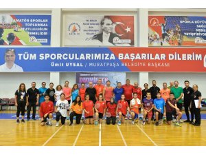 Cumhuriyet Bayramı badminton turnuvası