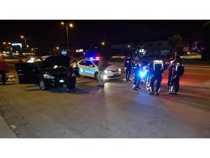 Sahte plakalı araçla yakalandı