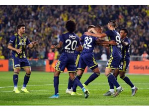Savunma ve orta sahadan gol katkısında lider Fenerbahçe