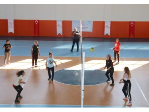 Evimin Sultanları Voleybol Turnuvası Sivas’ta yapıldı