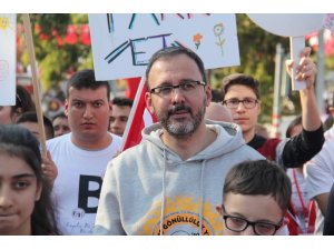 Bakan Kasapoğlu: "Engelli sporcularımız ve engelli arkadaşlarımız bizler için çok değerli"