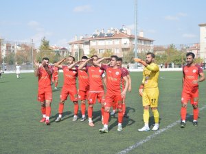 Gölyazı Belediyespor’dan asker selamı