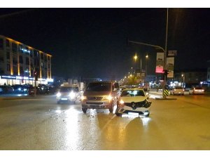 Düzce’de iki ayrı kazada 7 kişi yaralandı