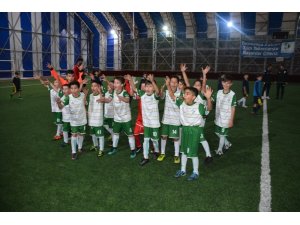 Cumhuriyet Kupasında dostluk kazandı