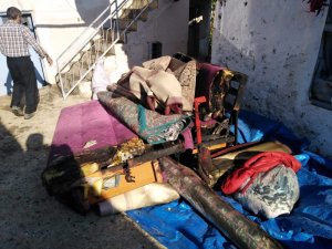 Bacadan çıkan yangın büyük hasar verdi