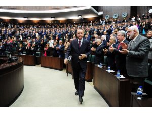 Cumhurbaşkanı Erdoğan: “Densizlik düzeyine varan söz ve davranışlara arkadaşlarım gereken cevabı veriyorlar”
