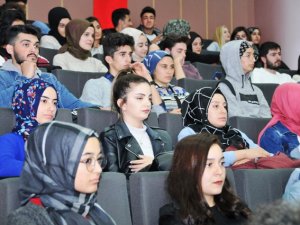 SÜ’de Spor Turizmi ve Geleceğe Bakış Konferansı yapıldı