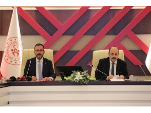 Gençlik ve Spor Bakanı Kasapoğlu’ndan üniversiteli gençlere müjde