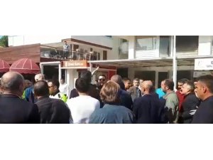 İzmir’de sendikacılar arasında arbede