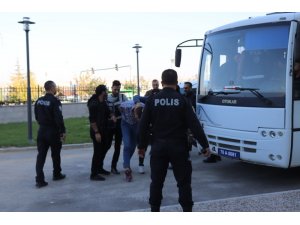 Karaman’da 1’i polis 2 kişinin yaralandığı silahlı kavgada 2 tutuklama