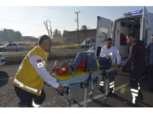 Siverek’te pikabın çarptığı simitçi ağır yaralandı