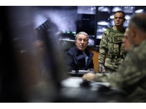 Bakan Akar: “Burada herhangi bir şey bitmiş değil, her an her şey olabilir”