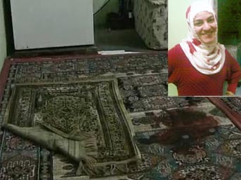 Kardeşini namaz kılarken öldürdü