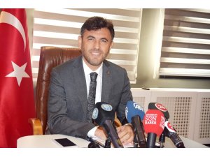 AK Parti İl Başkanı Çalışkan Büyükşehir’e yüklendi