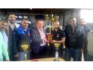 (onaylanınca geçilecek) Hür Off Road Kulübünden büyük başarı