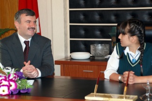 Kaldırım işgallerinin önlenmesini istedi