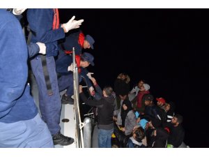 Kuşadası’nda 133 düzensiz göçmen yakalandı