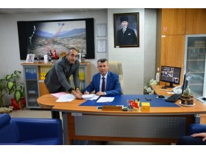 Kaymakam Sırmalı, “Edremit TDİOSB, Türkiyenin en hızlı kurulan organize sanayi bölgesidir”