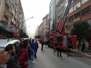 Bacadan çıkan yangın korkuttu