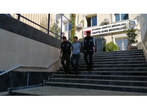 Kağıthane’de bir evden 15 adet çeyrek altın çalan şahıs yakalandı