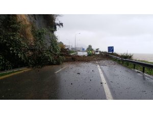 Giresun’da heyelan kazaya neden oldu: 3 yaralı