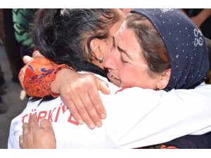 Dünya ikincisi sporcu Viranşehir’de coşkuyla karşılandı