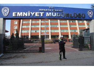 Isparta Emniyeti, son 2 ayda hırsızlık ve dolandırıcılık olaylarına karışan 30 şüpheliyi yakaladı