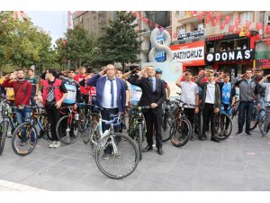 Pedallar kardeşliğe çevrildi