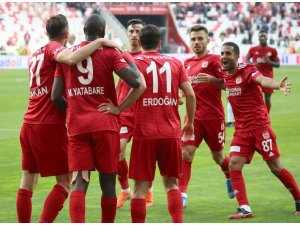 Sivasspor ile Denizlispor 11. randevuda