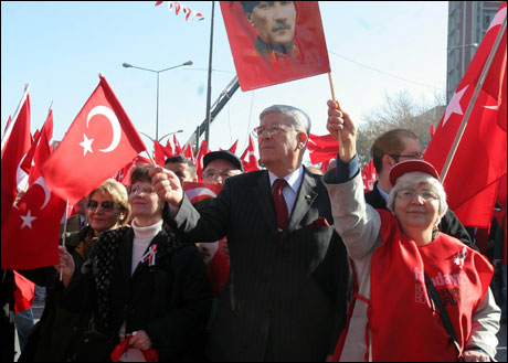 İran bu gidişle Türkiye mi olacak?
