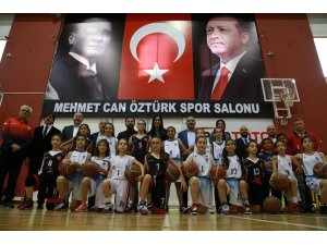 - DÜZELTME "AK Parti Genel Başkan Yardımcısı Çiğdem Karaaslan: 'Sıfır Atık, en büyük çevre projesi'" başlıklı haberimizdeki "3 pilot il seçildi" ibaresi, "2 pilot ilçe seçildi" şekli