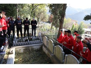 Samsunspor Zonguldak’ta efsanevi futbolcuyu  unutmadı