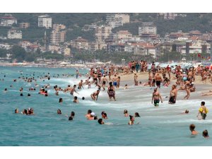 Antalya tüm yılların rekorunu kırdı