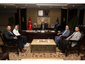 Masa tenisinin kraliçesi Büyükşehir’de