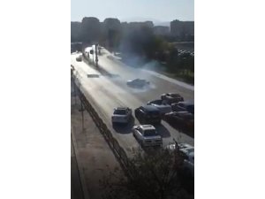Konya'da trafik magandaları yolu kapatıp drift attılar